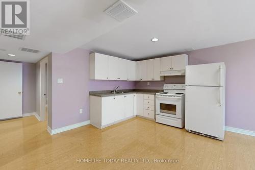 185 Campbell Avenue, Vaughan, ON - Indoor Photo Showing Kitchen