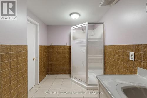 185 Campbell Avenue, Vaughan, ON - Indoor Photo Showing Bathroom