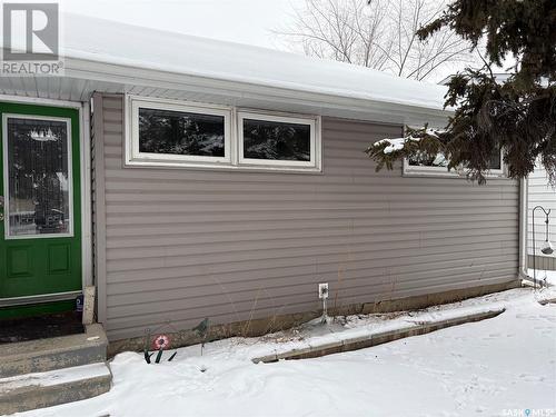 2333 Clarence Avenue S, Saskatoon, SK - Outdoor