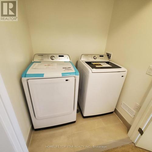 95 Picardy Drive, Hamilton, ON - Indoor Photo Showing Laundry Room