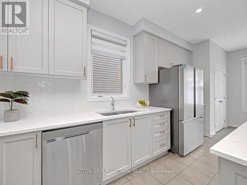 139 Celestial Grove, Ottawa, ON - Indoor Photo Showing Kitchen With Double Sink