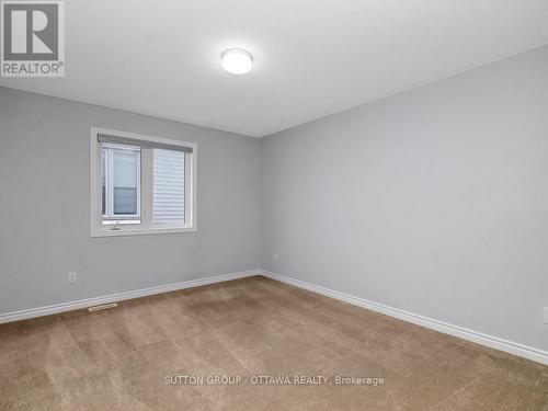 139 Celestial Grove, Ottawa, ON - Indoor Photo Showing Other Room