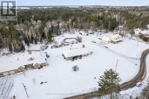 40 Blue Danube Way, Laurentian Valley, ON - Outdoor With View