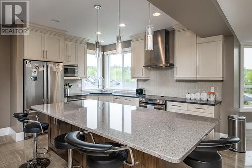 1212 Orizaba Court, Prince George, BC - Indoor Photo Showing Kitchen With Upgraded Kitchen