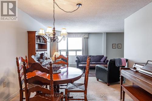 502 - 11 Cobourg Street, Stratford, ON - Indoor Photo Showing Dining Room