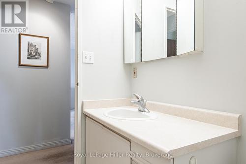 502 - 11 Cobourg Street, Stratford, ON - Indoor Photo Showing Bathroom