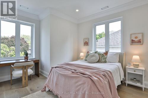 303 Ridley Boulevard, Toronto, ON - Indoor Photo Showing Bedroom