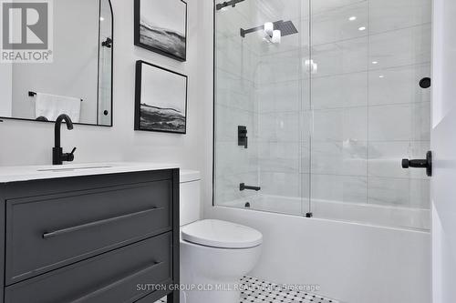 303 Ridley Boulevard, Toronto, ON - Indoor Photo Showing Bathroom