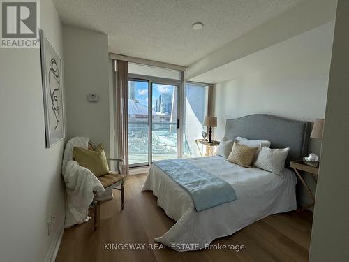 1811 - 51 Lower Simcoe Street, Toronto, ON - Indoor Photo Showing Bedroom