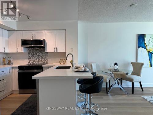 1811 - 51 Lower Simcoe Street, Toronto, ON - Indoor Photo Showing Kitchen With Double Sink