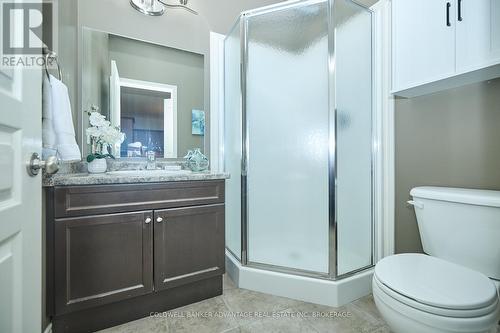 76 Aaron Trail, Welland (766 - Hwy 406/Welland), ON - Indoor Photo Showing Bathroom