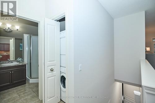 76 Aaron Trail, Welland (766 - Hwy 406/Welland), ON - Indoor Photo Showing Laundry Room