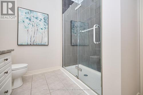 76 Aaron Trail, Welland (766 - Hwy 406/Welland), ON - Indoor Photo Showing Bathroom