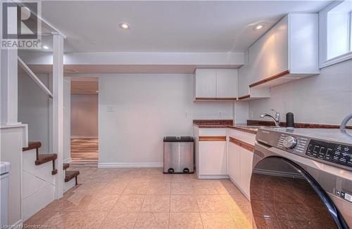 24 Bennett Avenue, Guelph, ON - Indoor Photo Showing Laundry Room