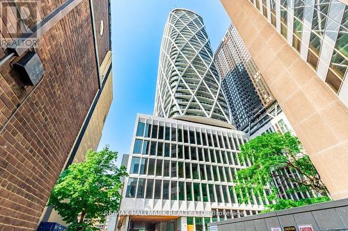 2411 - 230 Simcoe Street, Toronto, ON - Outdoor