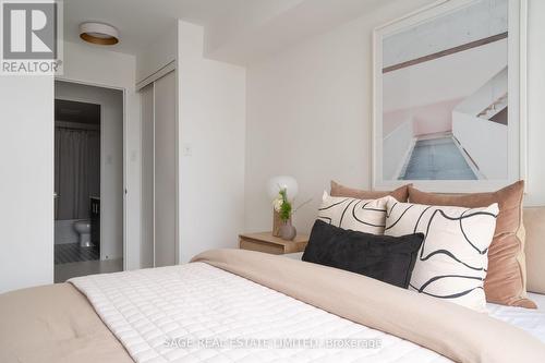 704 - 70 Mill Street, Toronto, ON - Indoor Photo Showing Bedroom