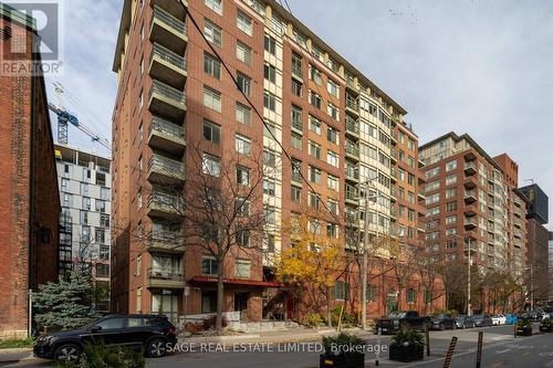 704 - 70 Mill Street, Toronto, ON - Outdoor With Balcony With Facade