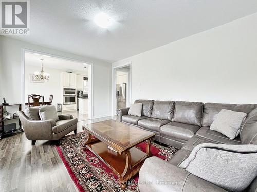 4 Vernosa Drive, Brampton, ON - Indoor Photo Showing Living Room