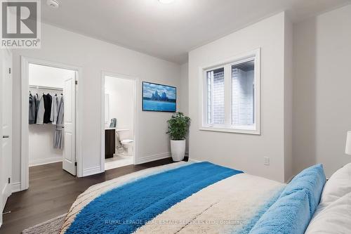 1359 Peony Path, Oakville, ON - Indoor Photo Showing Bedroom