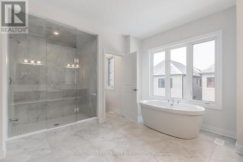 1359 Peony Path, Oakville, ON - Indoor Photo Showing Bathroom