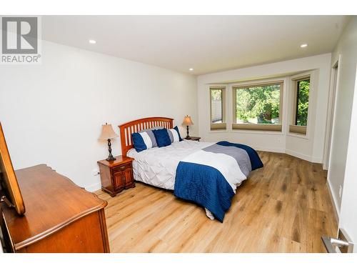 1201 Cameron Avenue Unit# 53, Kelowna, BC - Indoor Photo Showing Bedroom