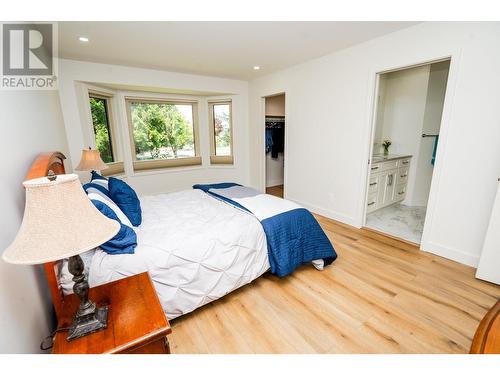 1201 Cameron Avenue Unit# 53, Kelowna, BC - Indoor Photo Showing Bedroom