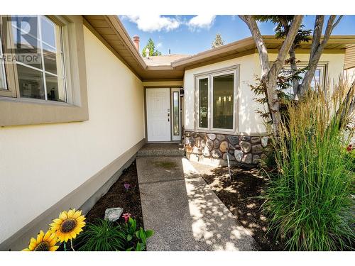 1201 Cameron Avenue Unit# 53, Kelowna, BC - Outdoor