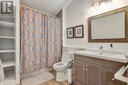 Bathroom in Main - 