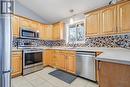 Kitchen - 526 Clayton Crescent, Kelowna, BC  - Indoor Photo Showing Kitchen 