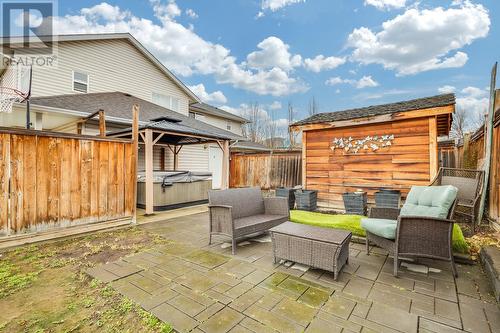 526 Clayton Crescent, Kelowna, BC - Outdoor With Deck Patio Veranda