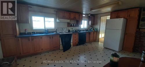 82 - 3535 St Joseph Boulevard W, Ottawa, ON - Indoor Photo Showing Kitchen