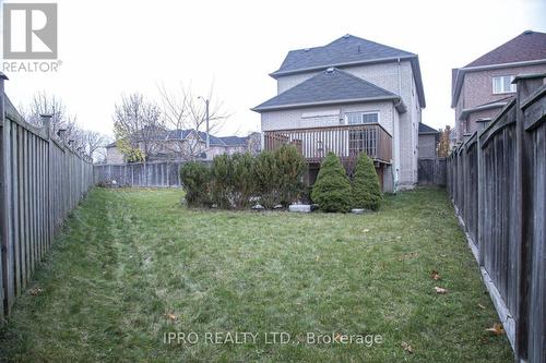 98 Lena Drive, Richmond Hill, ON - Outdoor