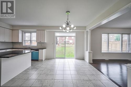 10 Rugman Crescent, Springwater, ON - Indoor Photo Showing Kitchen