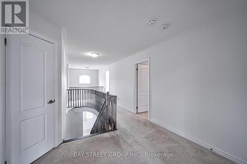 10 Rugman Crescent, Springwater, ON - Indoor Photo Showing Other Room