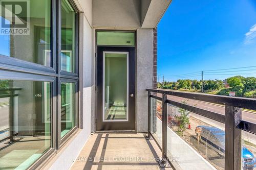 107 - 95 Dundas Street W, Oakville, ON - Outdoor With Balcony With Exterior