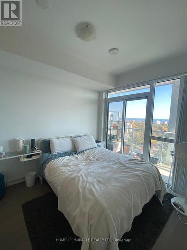 1605 - 55 Speers Road, Oakville, ON - Indoor Photo Showing Bedroom