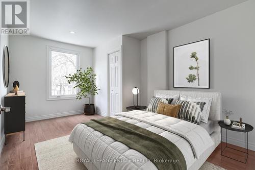 81 Ottawa Street N, Hamilton, ON - Indoor Photo Showing Bedroom