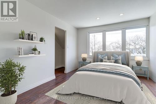 81 Ottawa Street N, Hamilton, ON - Indoor Photo Showing Bedroom