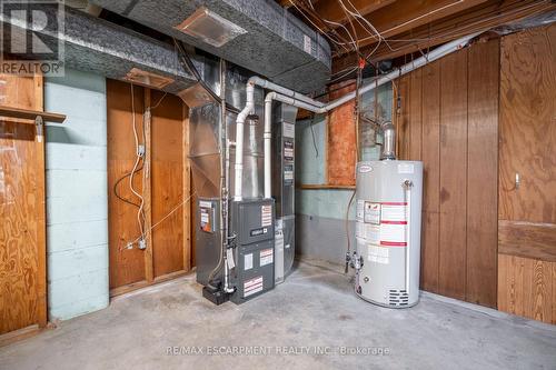 35 Wildewood Avenue, Hamilton, ON - Indoor Photo Showing Basement