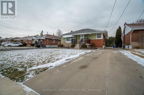 35 Wildewood Avenue, Hamilton, ON - Outdoor