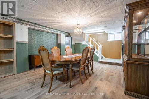 35 Wildewood Avenue, Hamilton, ON - Indoor Photo Showing Dining Room