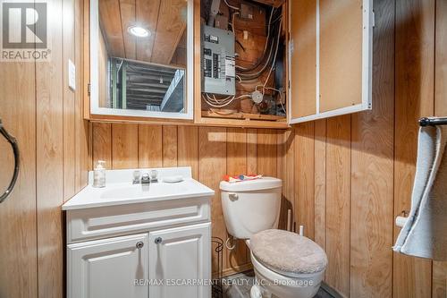 35 Wildewood Avenue, Hamilton, ON - Indoor Photo Showing Bathroom