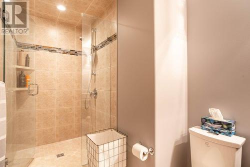 14419 Downton Avenue Unit# 207, Summerland, BC - Indoor Photo Showing Bathroom