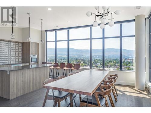 1471 St Paul Street Unit# 1606, Kelowna, BC - Indoor Photo Showing Dining Room