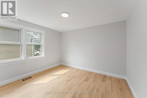 1218 Johnson Street, Kingston (Central City West), ON - Indoor Photo Showing Other Room