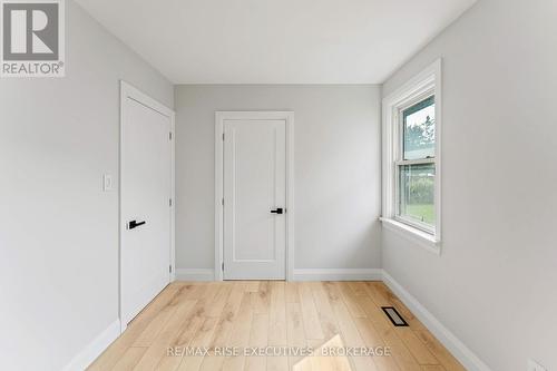 1218 Johnson Street, Kingston (Central City West), ON - Indoor Photo Showing Other Room