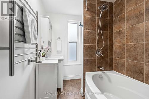 160 Crichton Street, Ottawa, ON - Indoor Photo Showing Bathroom