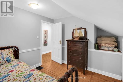 2722 Red Maple Avenue E, Lincoln (980 - Lincoln-Jordan/Vineland), ON - Indoor Photo Showing Bedroom