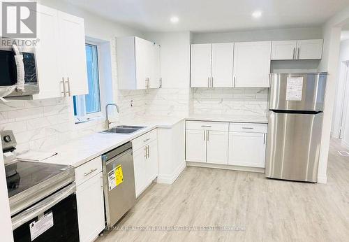 208 Olive Avenue, Toronto, ON - Indoor Photo Showing Kitchen With Upgraded Kitchen