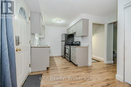 2 - 165 Green Valley Drive, Kitchener, ON - Indoor Photo Showing Kitchen